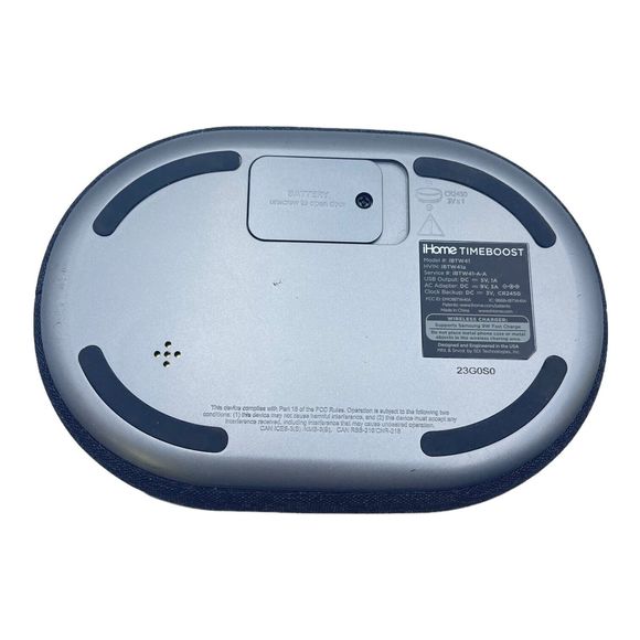 iHome TIMEBOOST Qi-Certified Wireless Charging Alarm Clock & Bluetooth Speaker - Picture 3 of 6